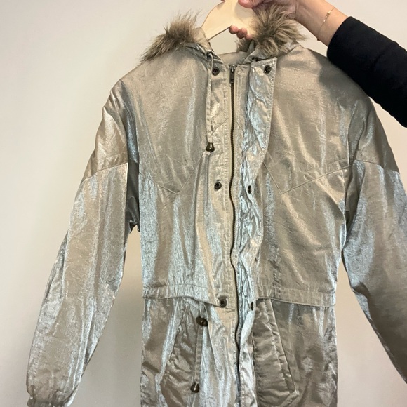 Karizma Jackets & Blazers - Stylish Silver Women's Jacket with Faux Fur Trim